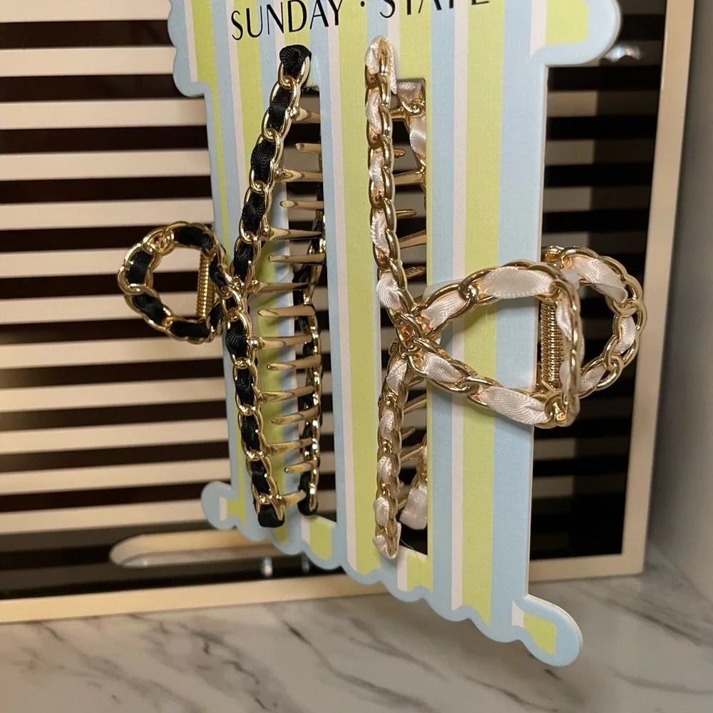 Luxury Style Hair Clips Black/Gold White/Gold
